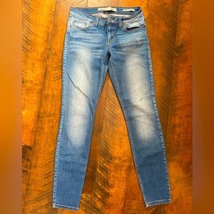 Guess Jeans - Power Skinny Low Rise